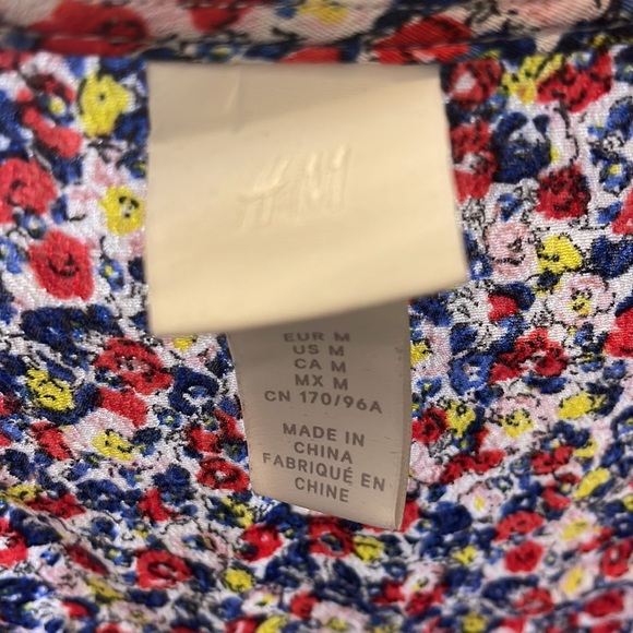 H&M Flower Dress Size M - Picture 3 of 10